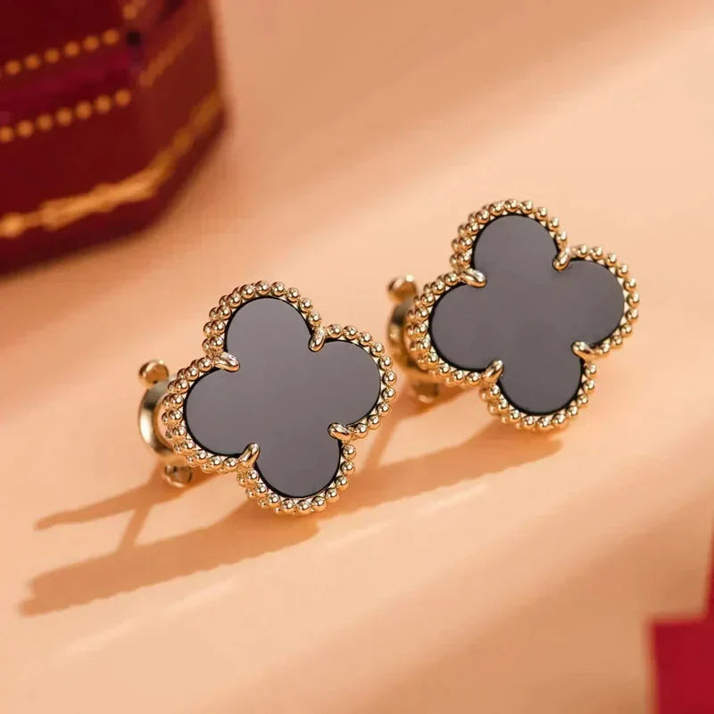 [：Polaidi Jewelry]CLOVER MEDIUM 1 MOTIFS  ONYX STUD EARRINGS