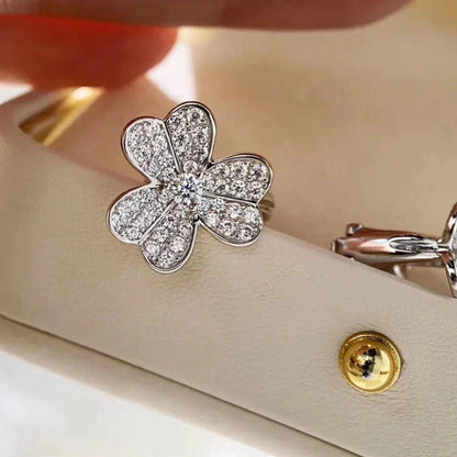 [Polaidi Jewelry]CLOVER COMOS DIAMOND EARRINGS SILVER