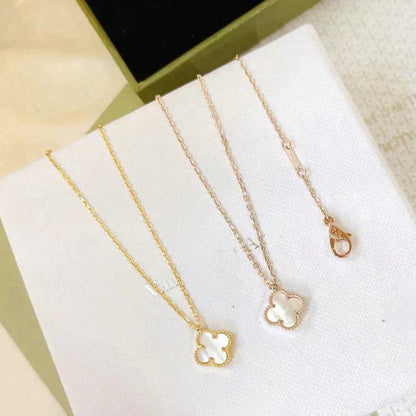 [：Polaidi Jewelry]CLOVER MINI 9.5MM WHITE MOTHER-OF-PEARL NECKLACE