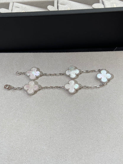 [Polaidi Jewelry]CLOVER WHITE PEARL MOP 5 MOTIF BRACELET COLLECTION