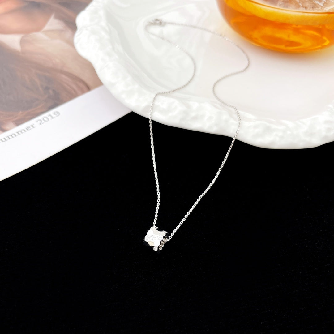 [Polaidi Jewelry]BEE MINI PEDANT DIAMOND NECKLACE