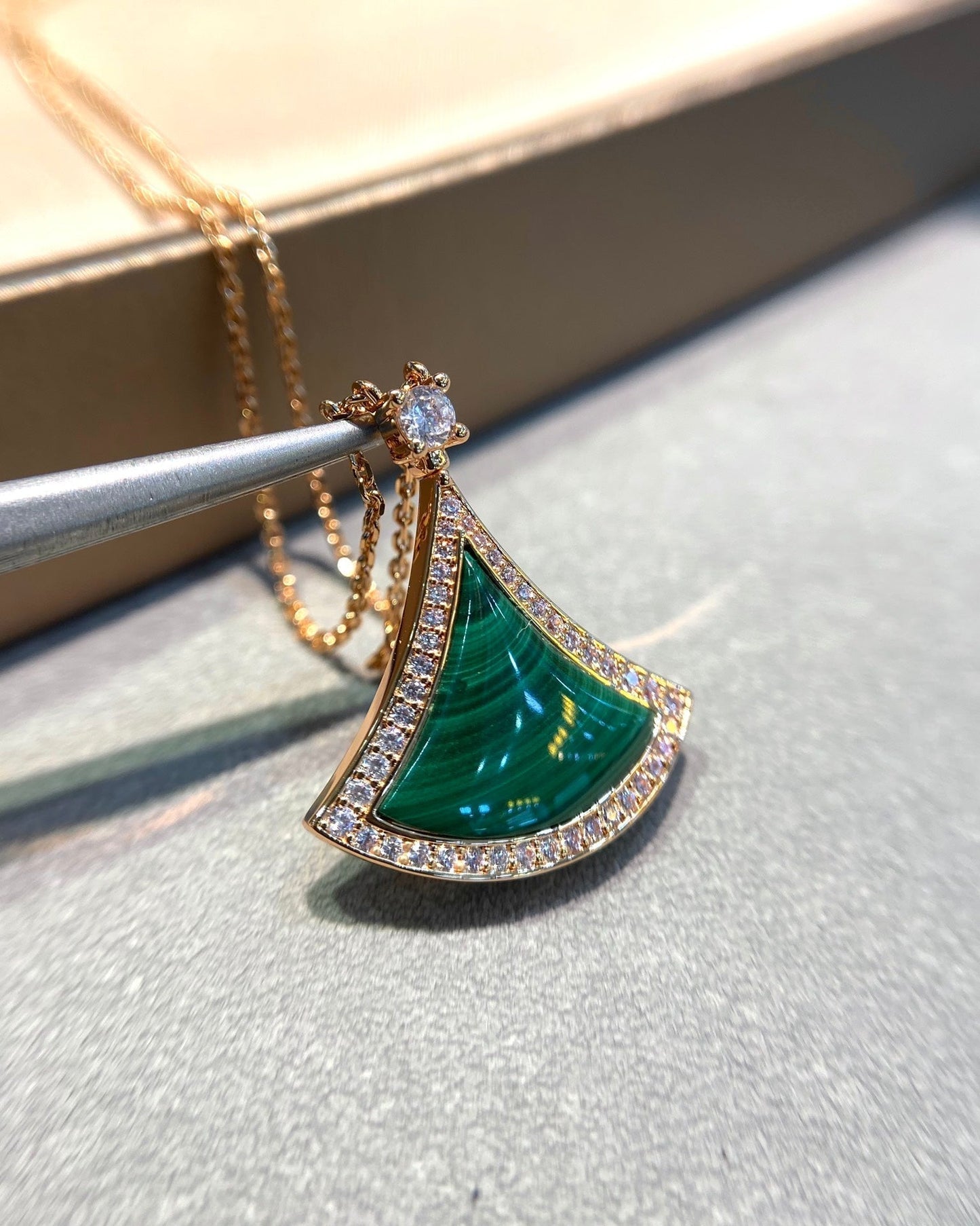 [Polaidi Jewelry]DREAM MALACHITE DIAMOND PAVED PINK GOLD NECKLACE