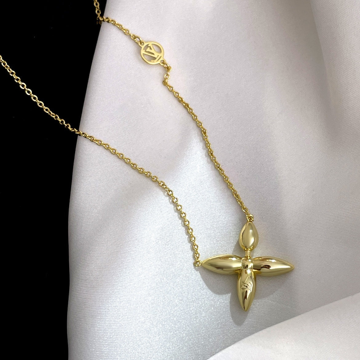 [：Polaidi Jewelry]LOUISETTE GOLD NECKLACE