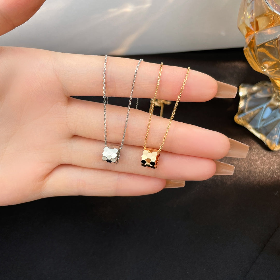 [：Polaidi Jewelry]BEE MINI NECKLACE