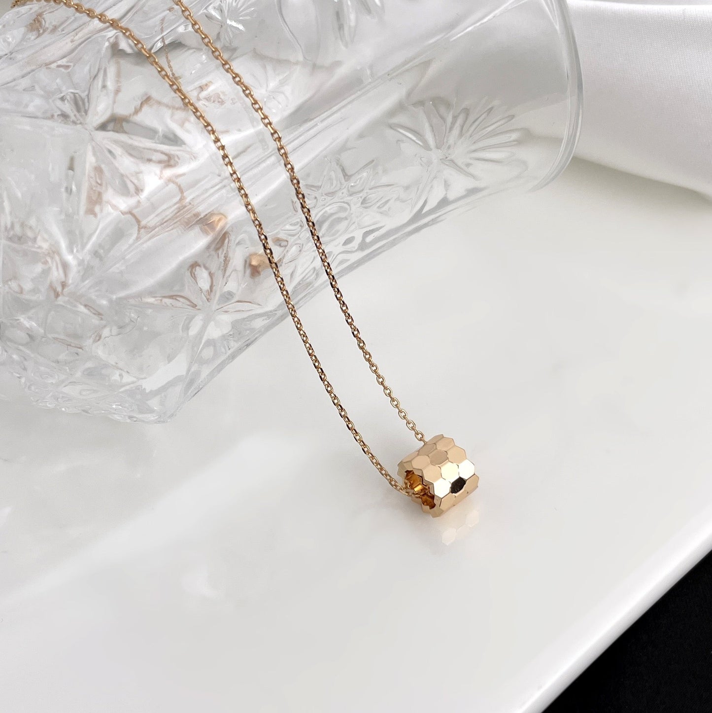 [Polaidi Jewelry]BEE MINI NECKLACE