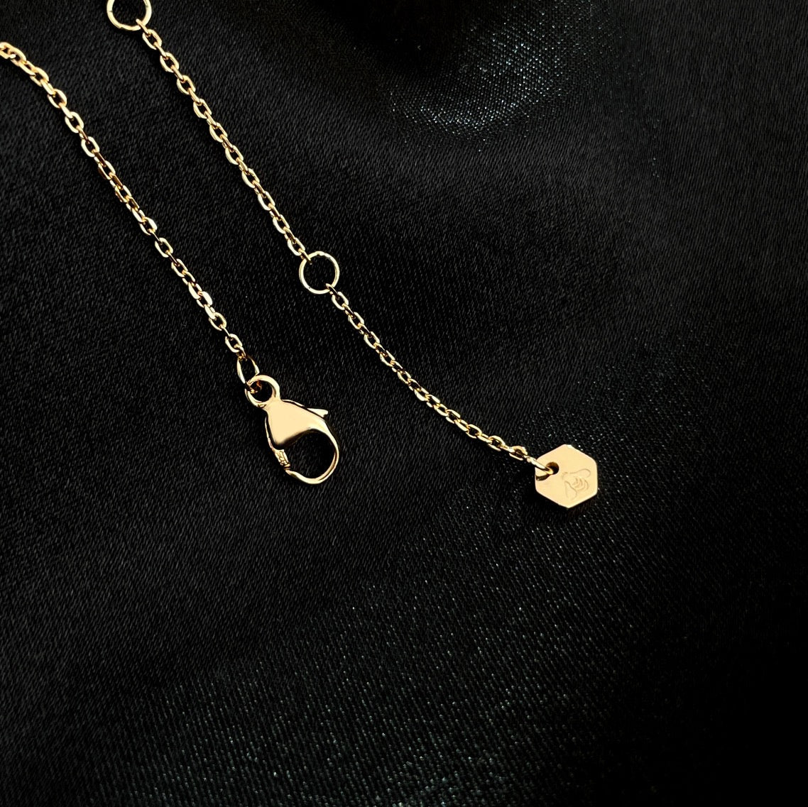 [Polaidi Jewelry]BEE MINI NECKLACE