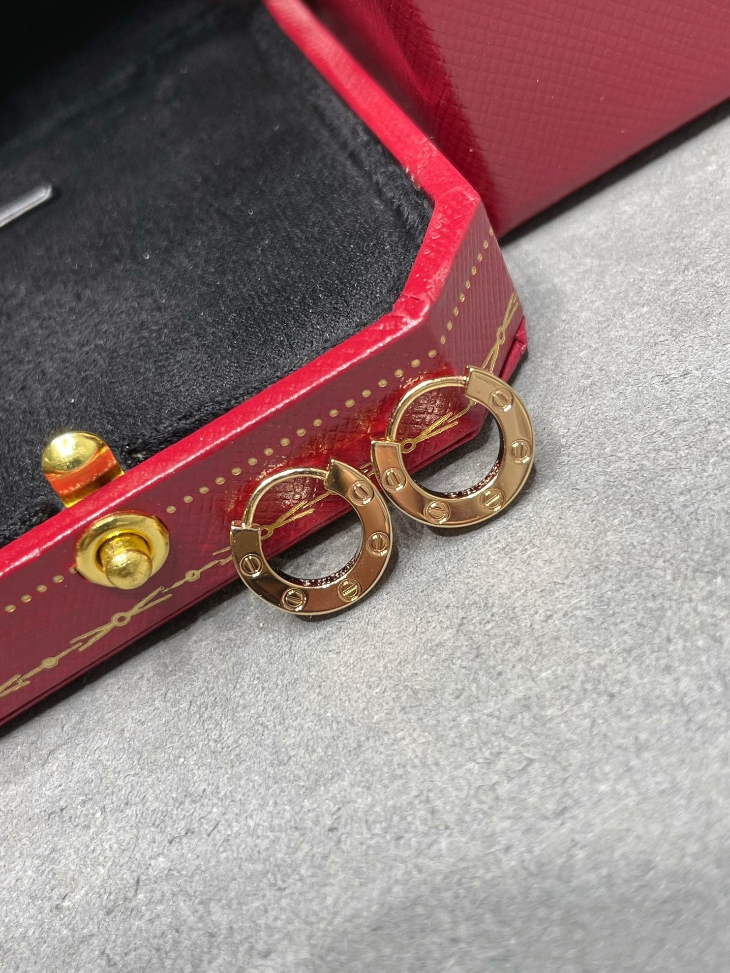 [Polaidi Jewelry]LOVE MINI EARRINGS