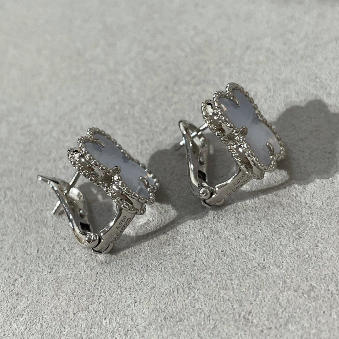 [：Polaidi Jewelry]CLOVER CHALCEDONY SILVER STUD EARRINGS