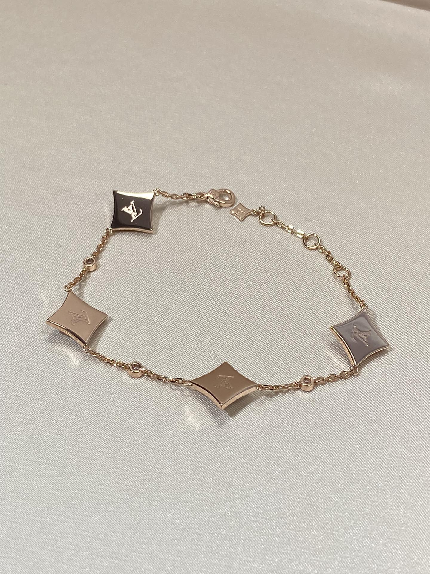 [Polaidi Jewelry]STAR 4 MOTIF MOP DIAMOND PINK GOLD BRACELET