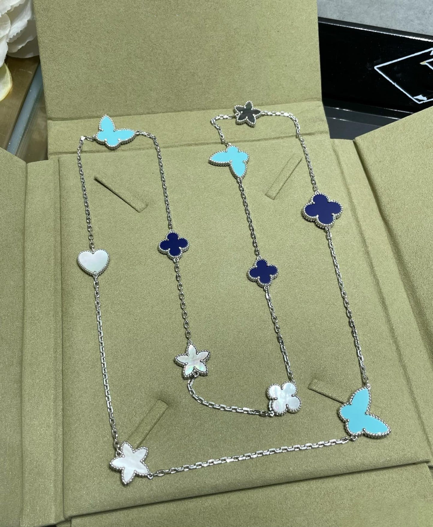 [：Polaidi Jewelry]LUCKY CLOVER SILVER 11 MOTIF NECKLACE