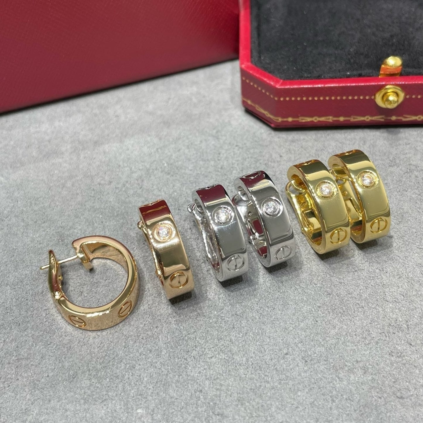 [Polaidi Jewelry]LOVE 5.5MM 1 DIAMOND EARRINGS