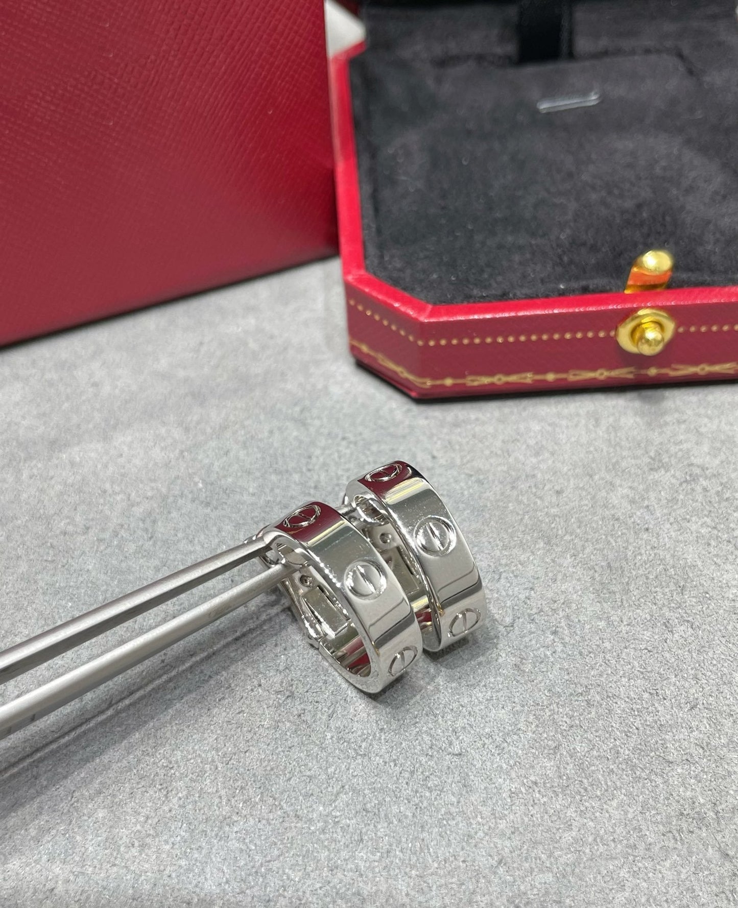 [：Polaidi Jewelry]LOVE 5.5MM EARRINGS