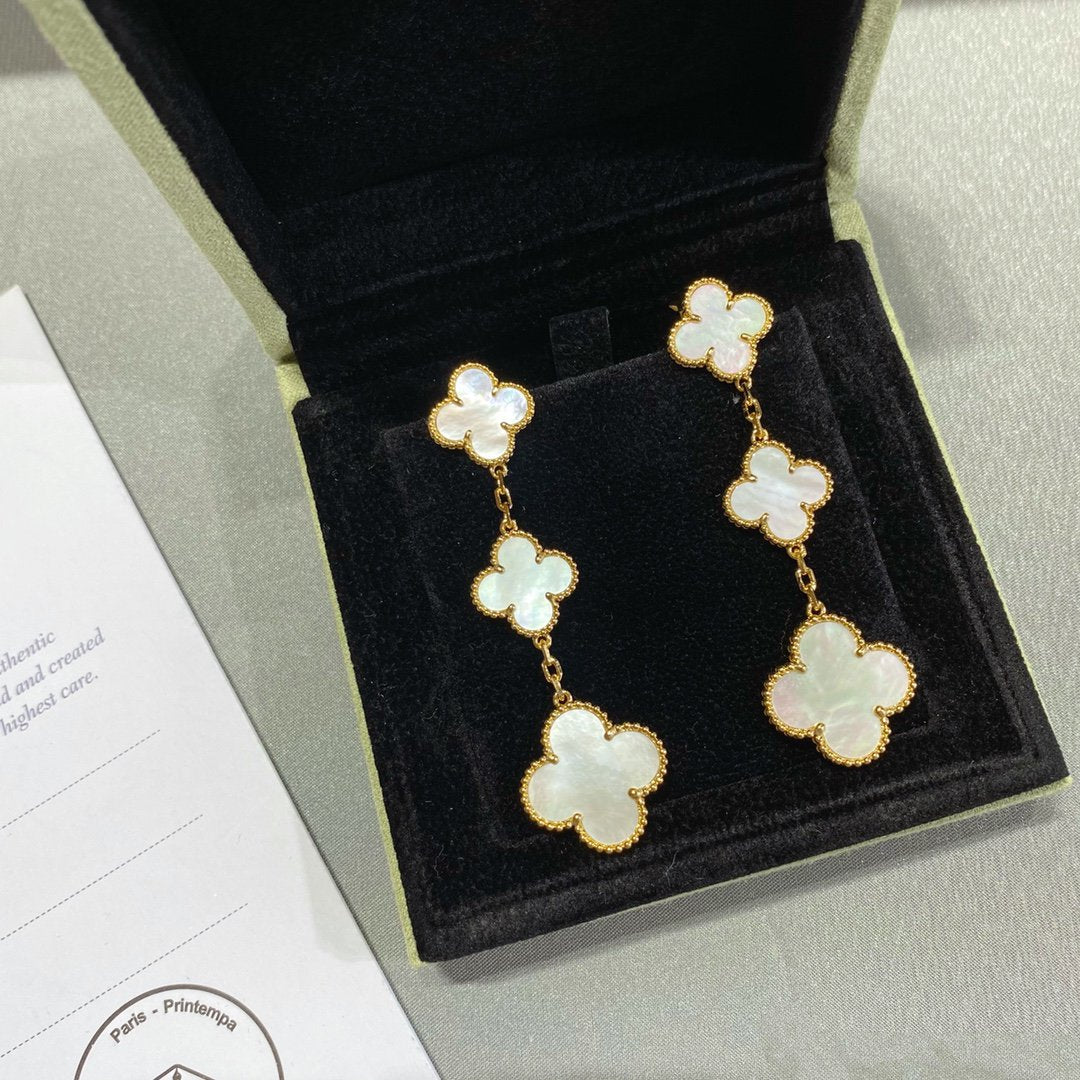 [：Polaidi Jewelry]CLOVER MOP 3 MOTIFS GOLD EARRINGS