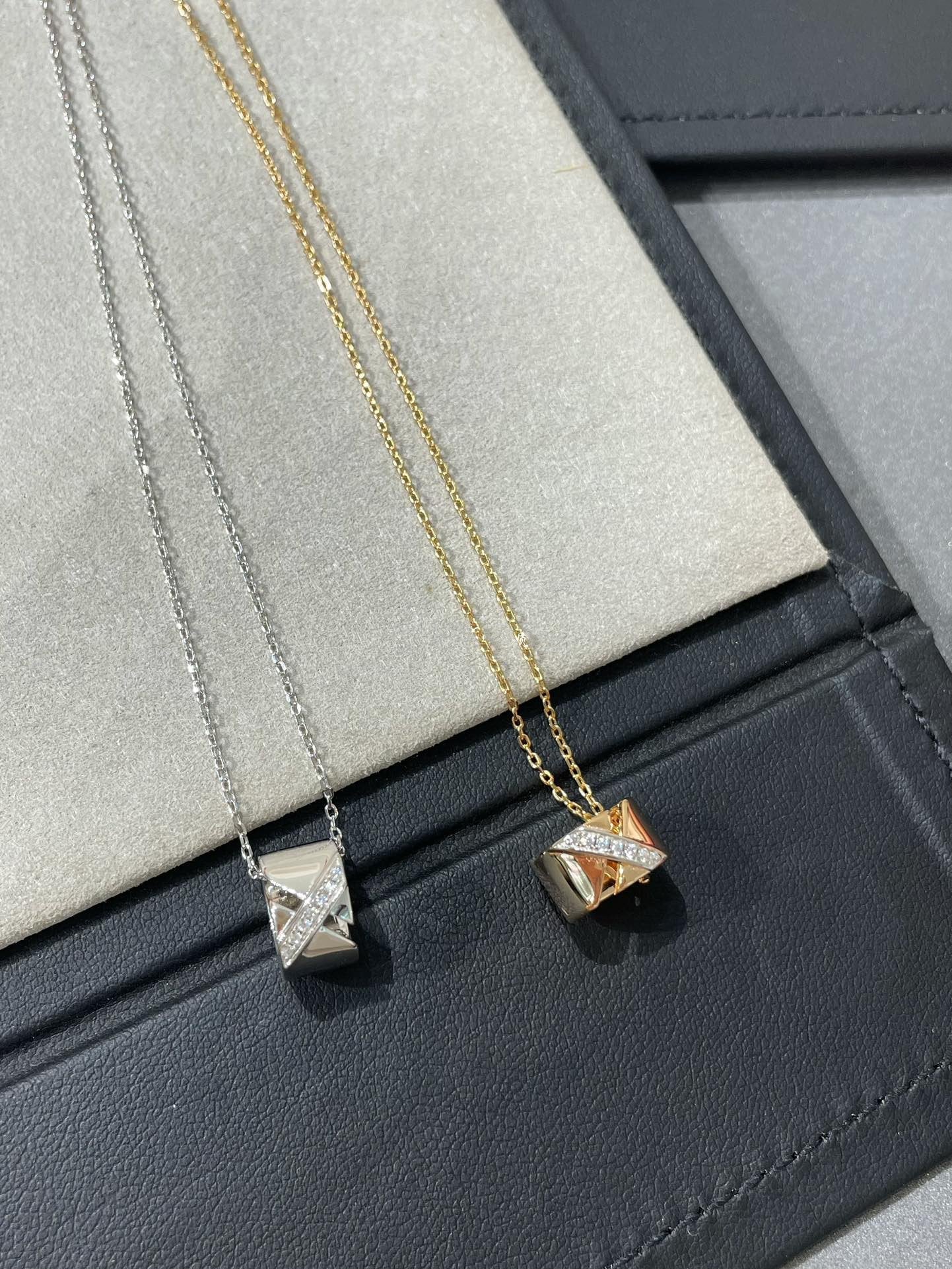 [Polaidi Jewelry]LIENS EVIDENCE DIAMOND NECKLACE