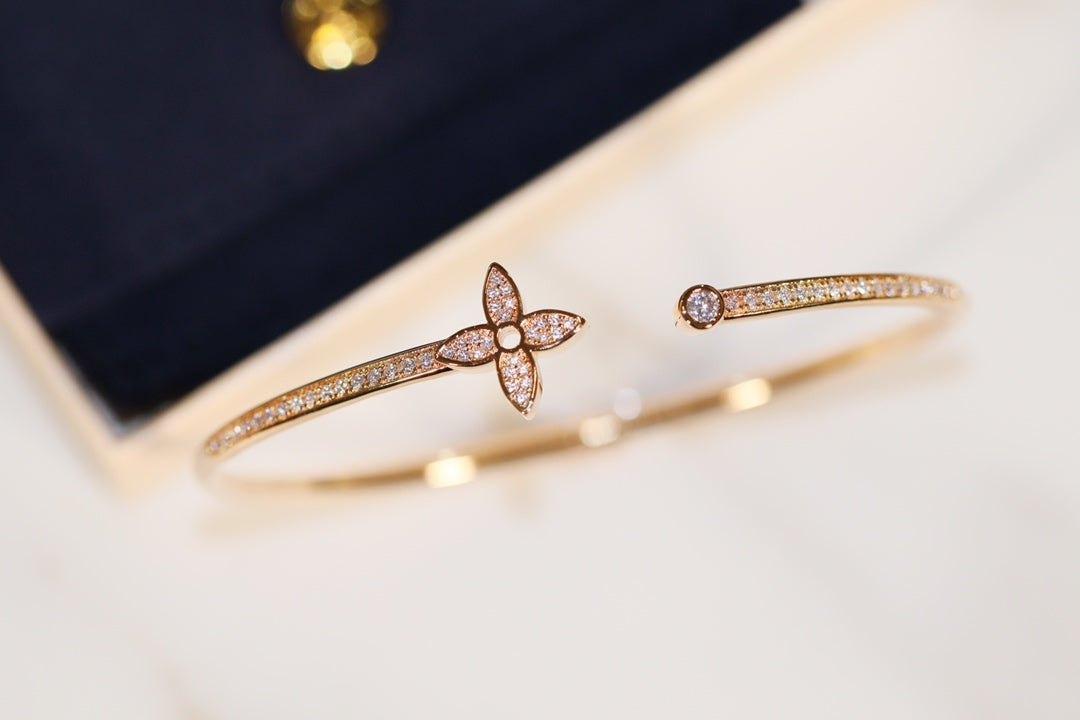[：Polaidi Jewelry]IDYLLE GOLD OPEN BRACELET DIAMOND PAVED