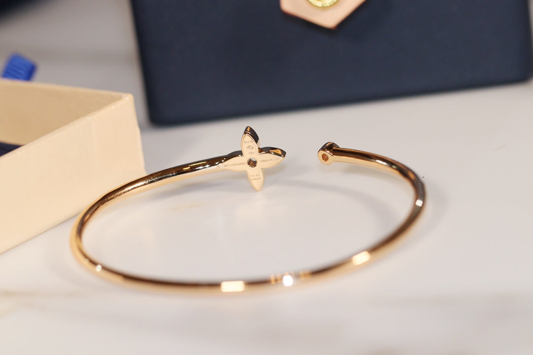 [：Polaidi Jewelry]IDYLLE GOLD OPEN BRACELET DIAMOND PAVED
