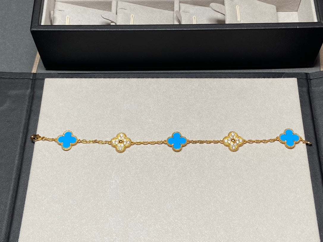 [：Polaidi Jewelry]CLOVER 5 MOTIF BLUE CHALCEDONY DIAMOND GOLD BRACELET