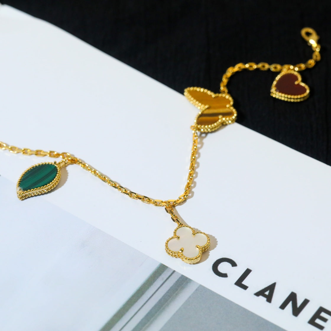 [：Polaidi Jewelry]LUCKY SPRING 5 MOTIF GOLD BRACELET
