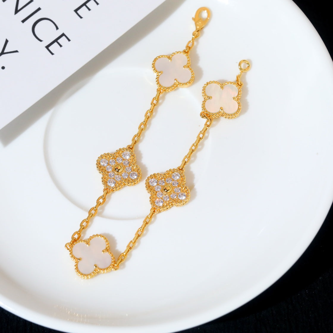 [：Polaidi Jewelry]CLOVER BRACELET 5 MOTIF WHITE MOP DIAMOND