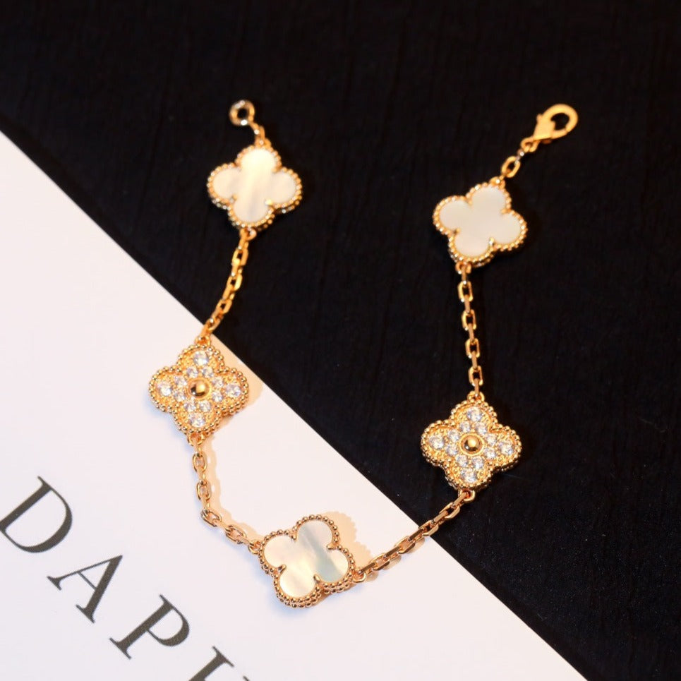 [：Polaidi Jewelry]CLOVER BRACELET 5 MOTIF WHITE MOP DIAMOND