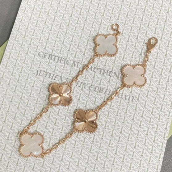 [Polaidi Jewelry]CLOVER WHITE PEARL MOP 5 MOTIF BRACELET COLLECTION
