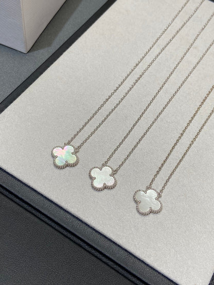 [：Polaidi Jewelry]CLOVER MEDIUM SILVER WHITE MOP NECKLACE