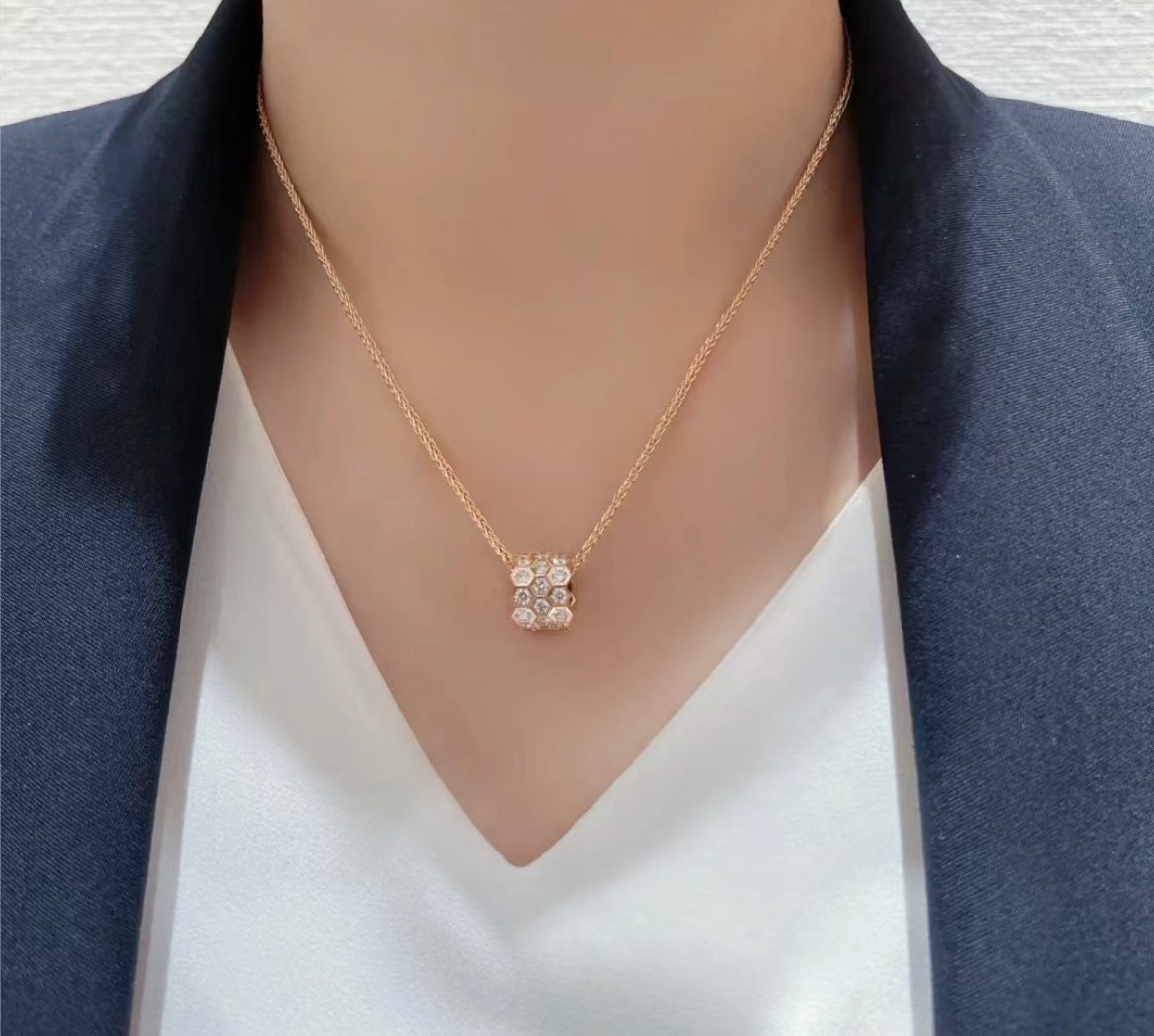 [：Polaidi Jewelry]BEE LOVE DIAMOND PAVED 3 ROW NECKLACE