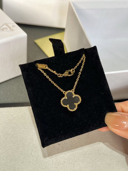 [Polaidi Jewelry]CLOVER ROCK CRYSTAL ROSE GOLD NECKLACE