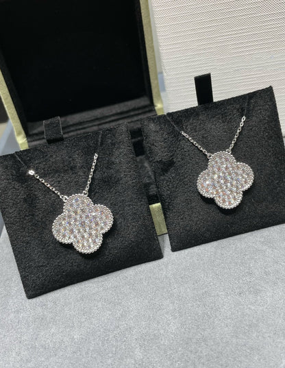 [Polaidi Jewelry]CLOVER 25MM LARGE PENDANT DIAMOND PAVED SILVER NECKLACE