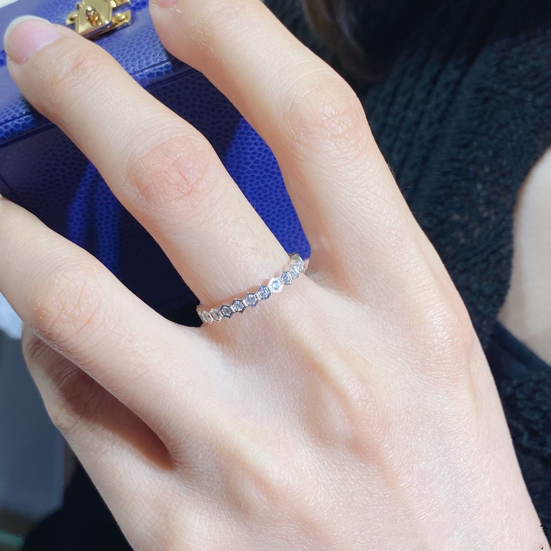 [：Polaidi Jewelry]BEE LOVE DIAMOND PAVED SMALL RING
