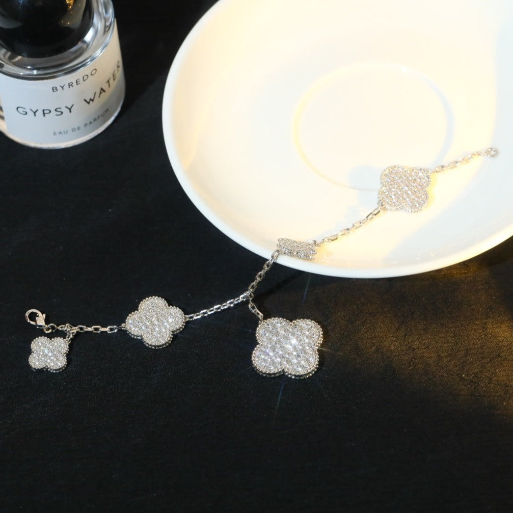 [：Polaidi Jewelry]CLOVER BRACELET 5 MOTIF SILVER DIAMOND PAVED