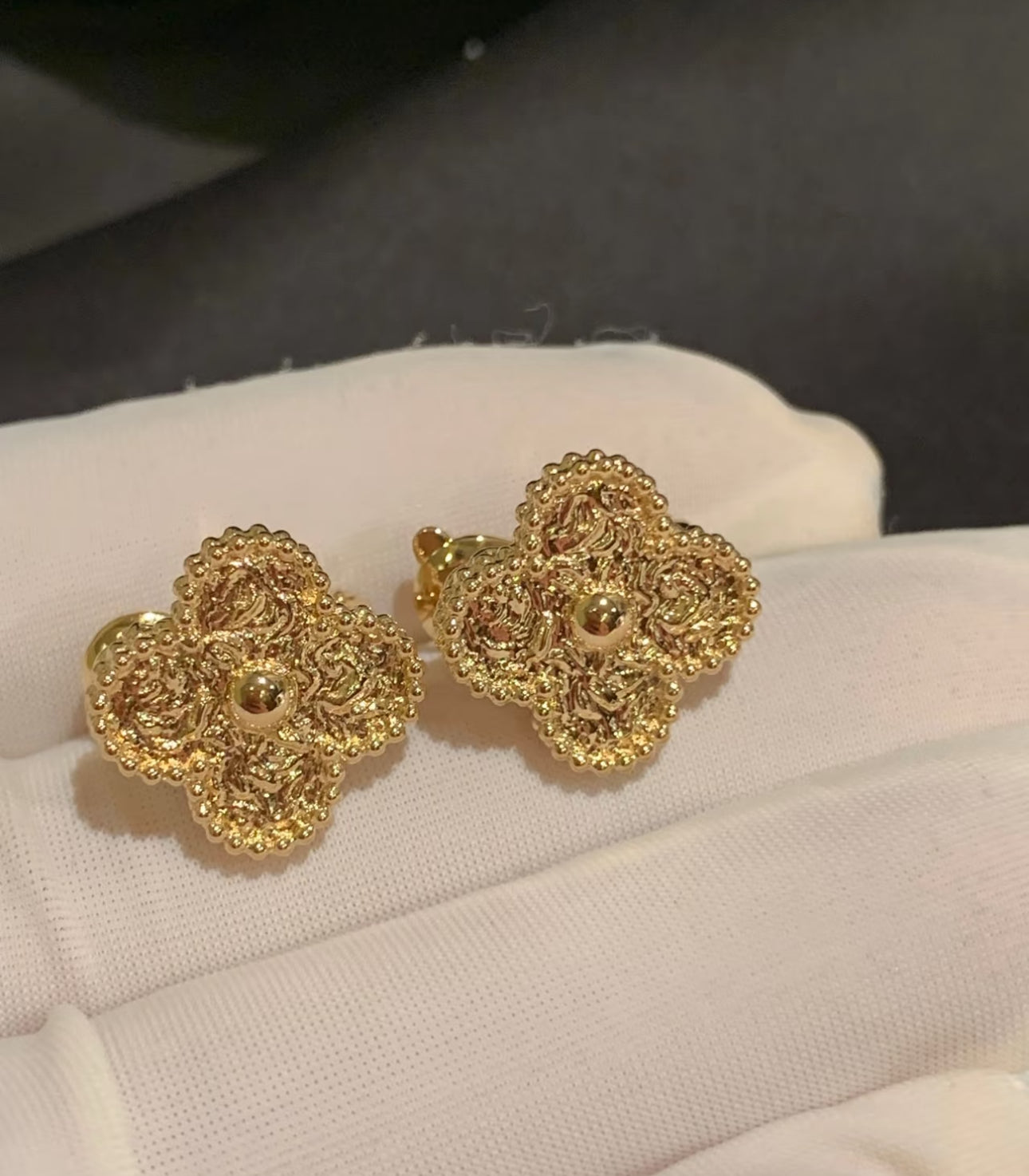 [Polaidi Jewelry]CLOVER MEDIUM 1 MOTIFS LAVA EARRINGS