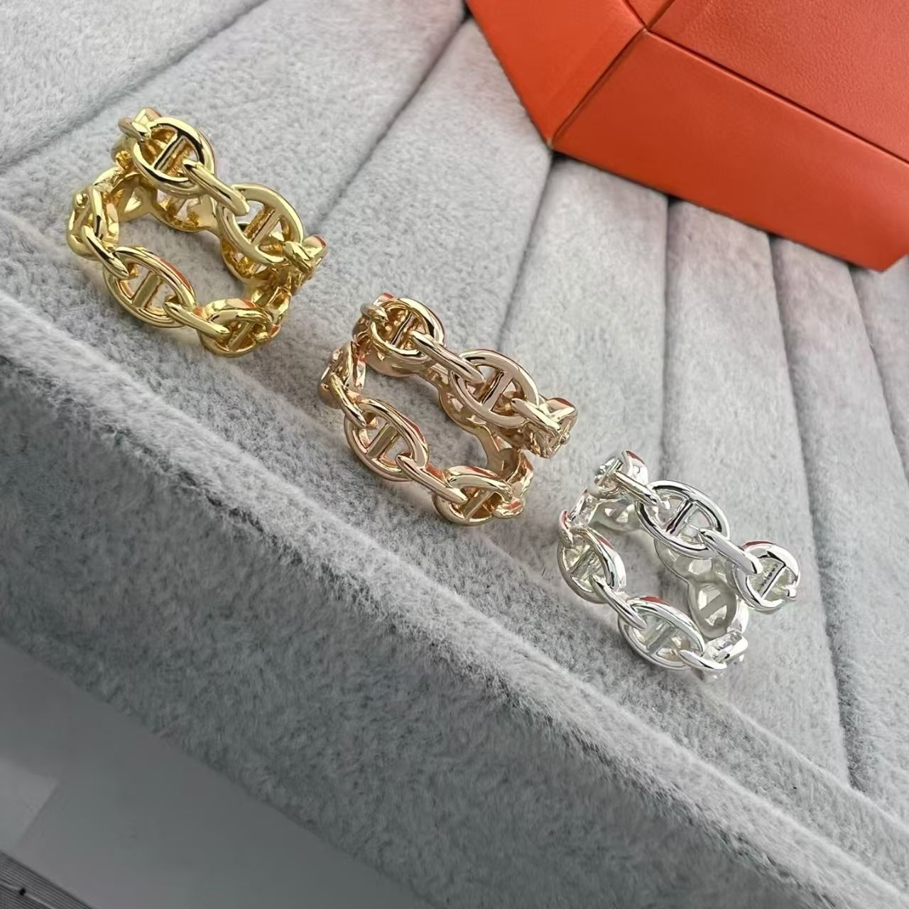 [Polaidi ]GLOSSY FINISH SQUARE COMBINATION DOUBLE-LAYER PIG NOSE RING
