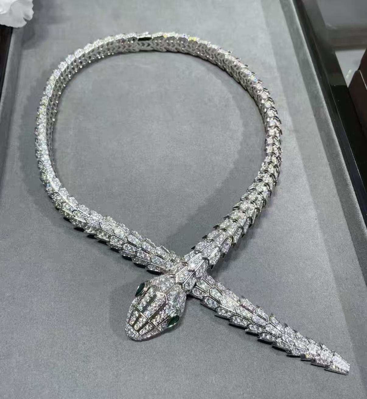 [Polaidi Jewelry]SERPENTI LARGE SIZE SNAKE NECKLACE