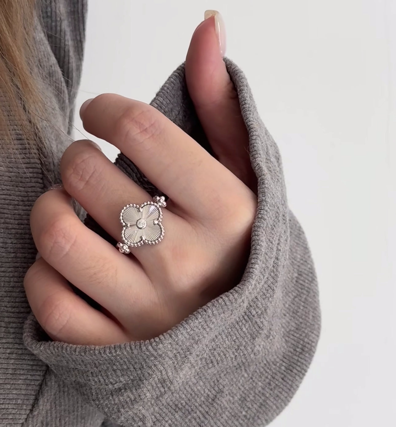 [Polaidi Jewelry]CLOVER RIVERSIBLE SLIVER RING
