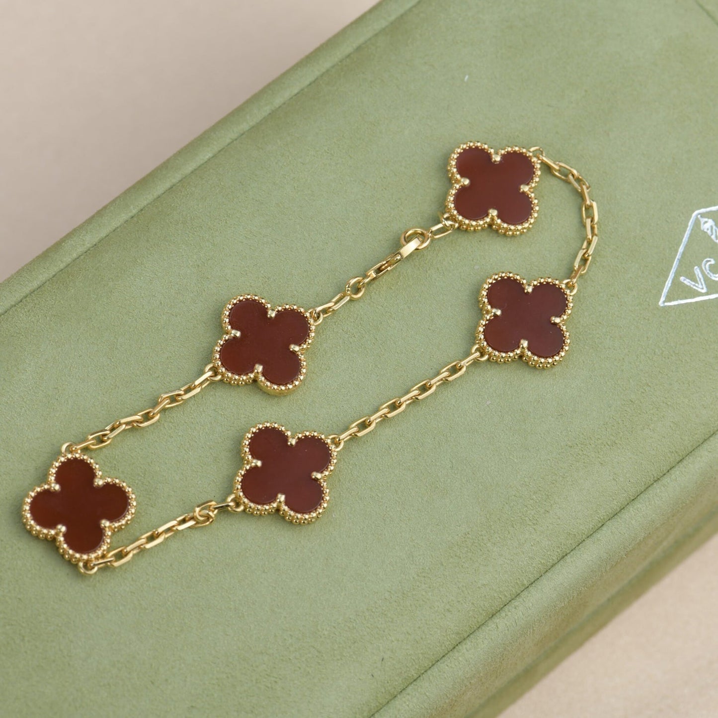 [：Polaidi Jewelry]CLOVER 5 MOTIFS RED AGATE  BRACELET