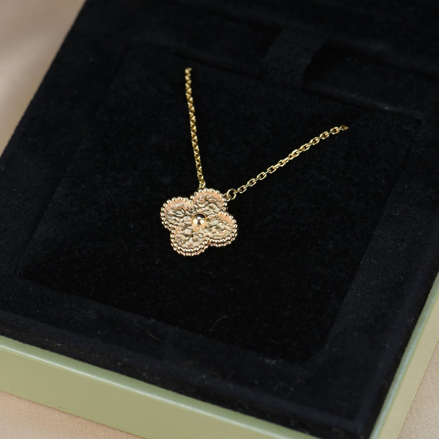 [：Polaidi Jewelry]CLOVER 15MM  BRONZING NECKLACE