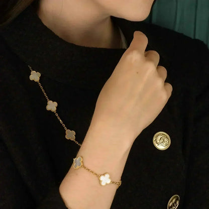 [：Polaidi Jewelry]CLOVER  5 MOTIF WHITE MOP BRACELET