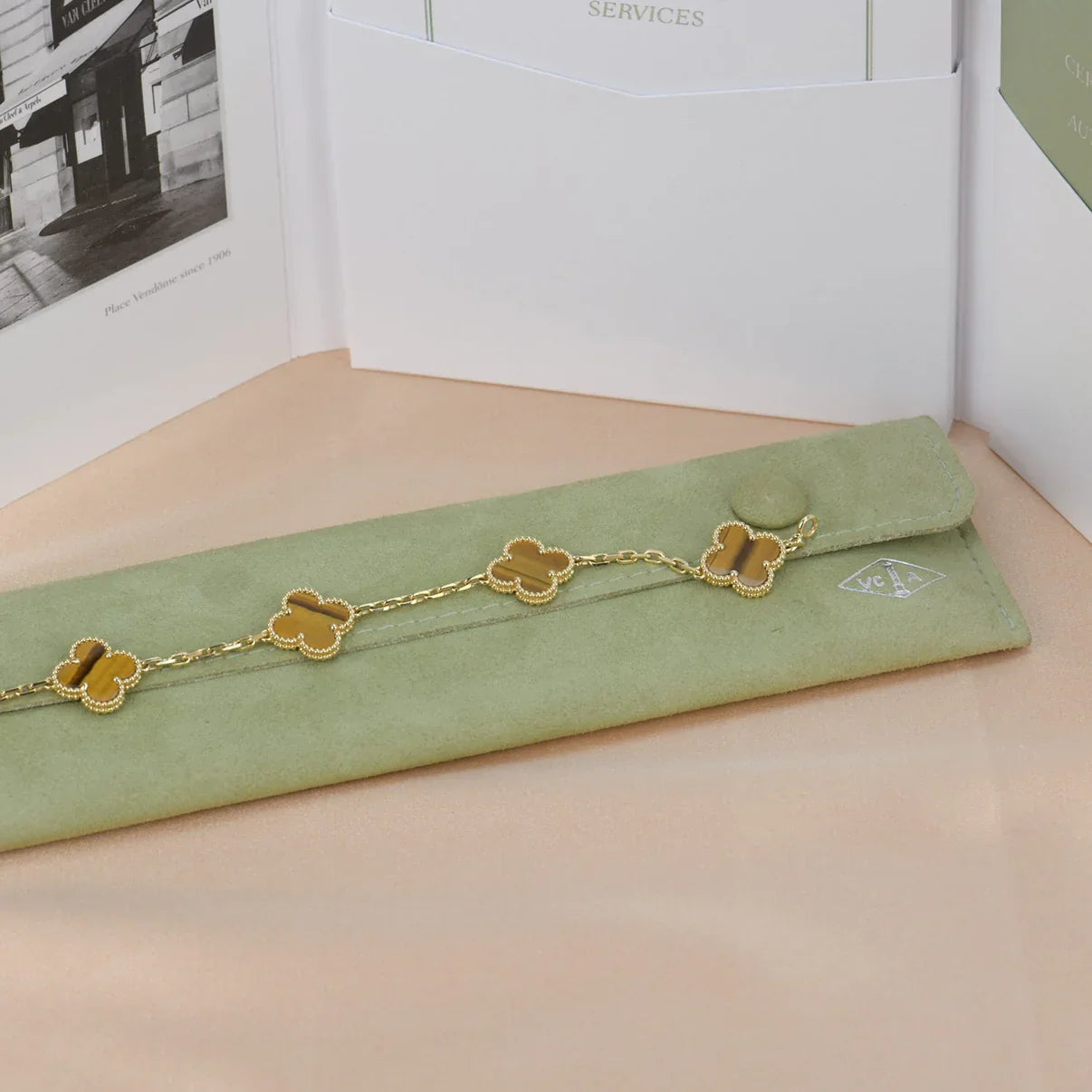 [Polaidi Jewelry] CLOVER 5 MOTIFS TIGER EYE BRACELET COLLECTION