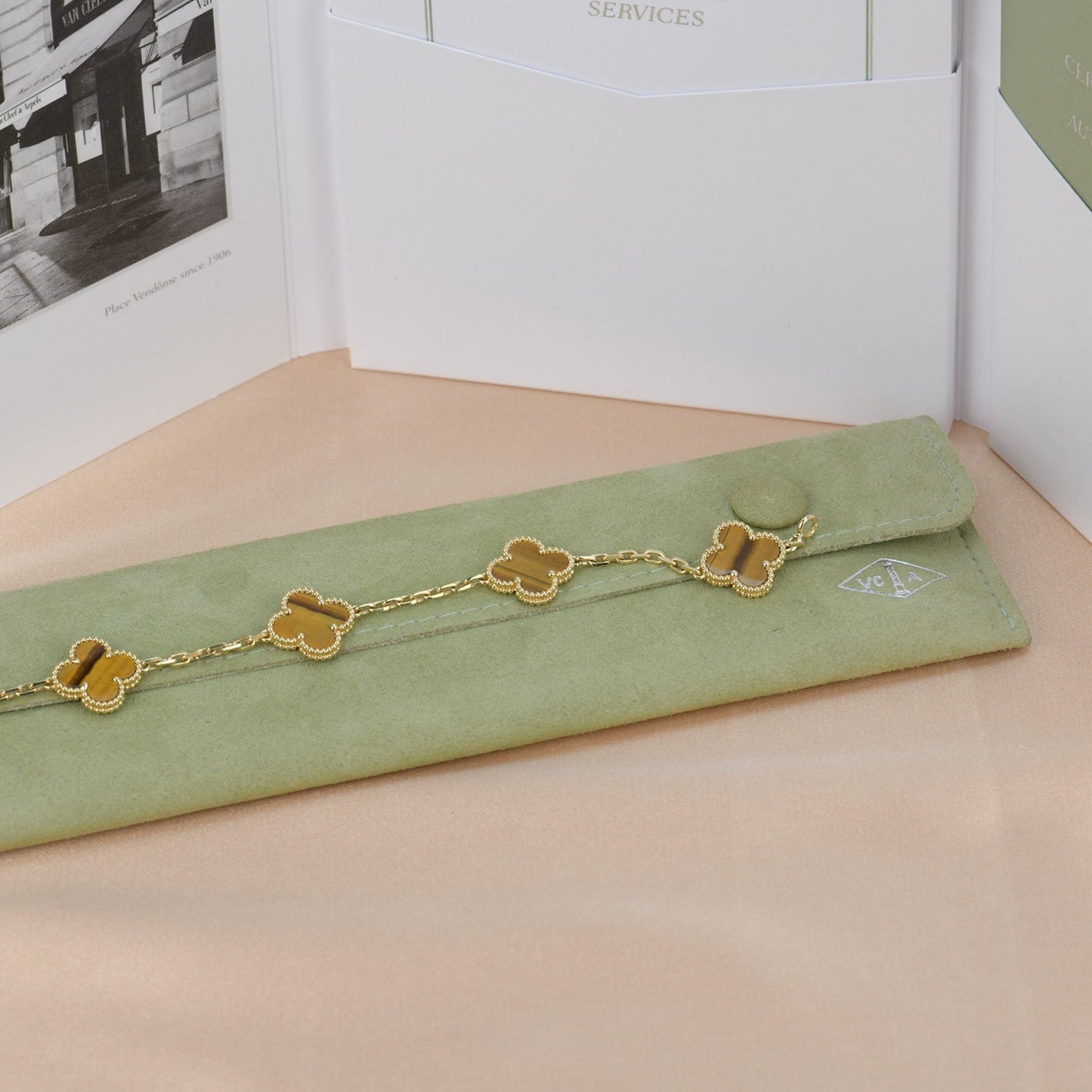 [：Polaidi Jewelry]CLOVER  5 MOTIFS TIGER EYE BRACELET