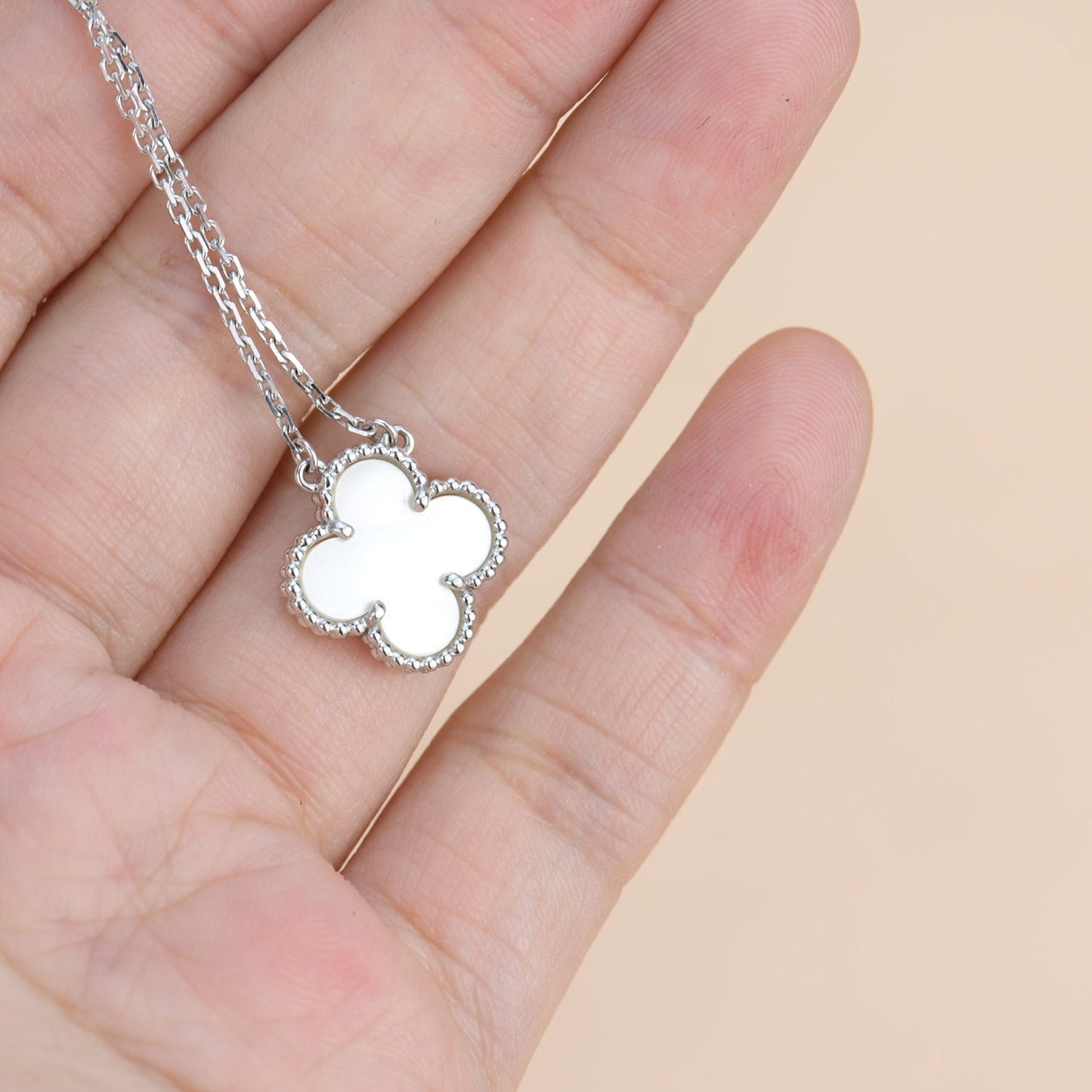 [：Polaidi Jewelry]CLOVER  15MM WHITE MOTHER-OF-PEARL SILVER