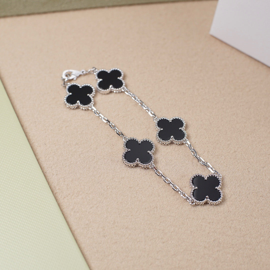 [：Polaidi Jewelry]CLOVER 5 MOTIF ONYXS  BRACELET SILVER