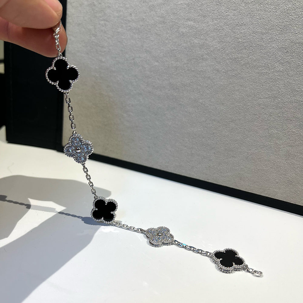 [：Polaidi Jewelry]CLOVER 5 MOTIF ONYXS DIAMOND BRACELET SILVER