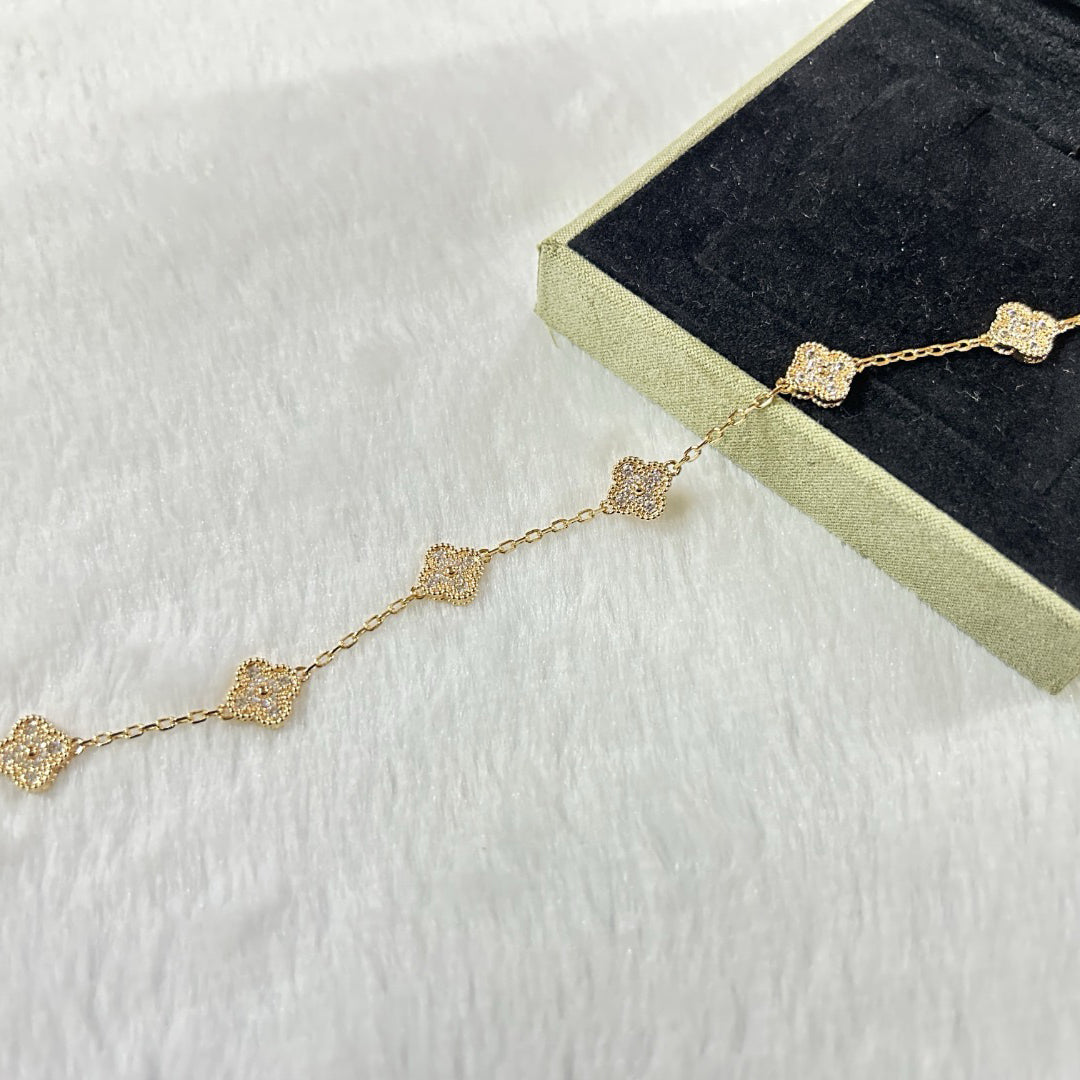 [Polaidi Jewelry]CLOVER 6 MOTIF DIAMOND BRACELET