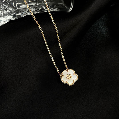 [：Polaidi Jewelry]LUCKY  WHITE MOP  PLUM BLOSSOM NECKLACE