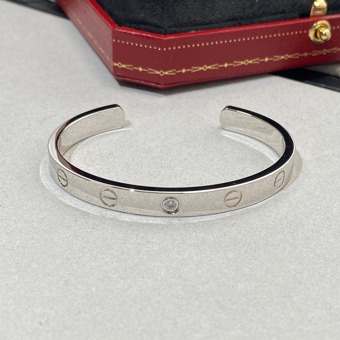 [：Polaidi Jewelry]LOVE BRACELET 6.1MM 1 DIAMOND OPEN CUFF