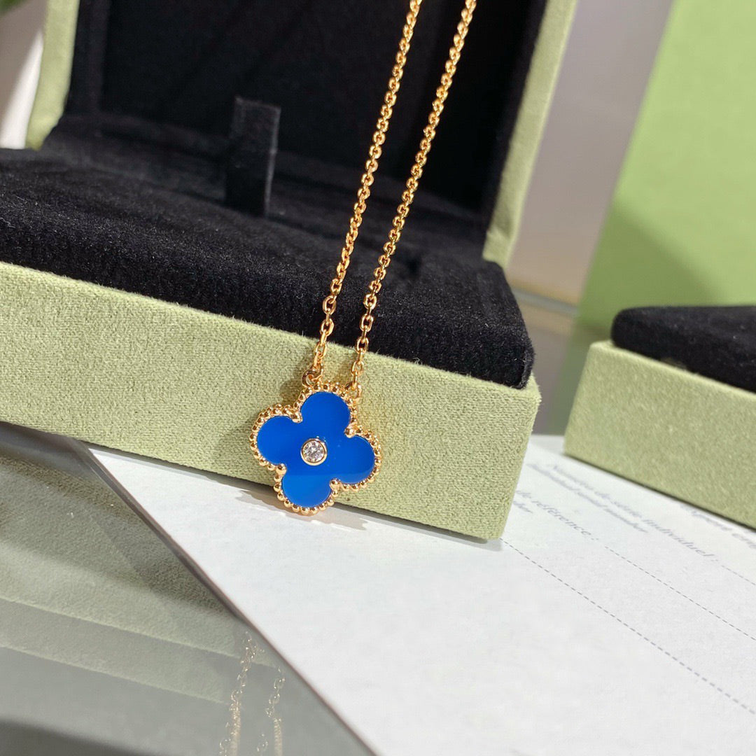 [：Polaidi Jewelry]CLOVER 15MM DIAMOND AND BLUE AGATE NECKLACE