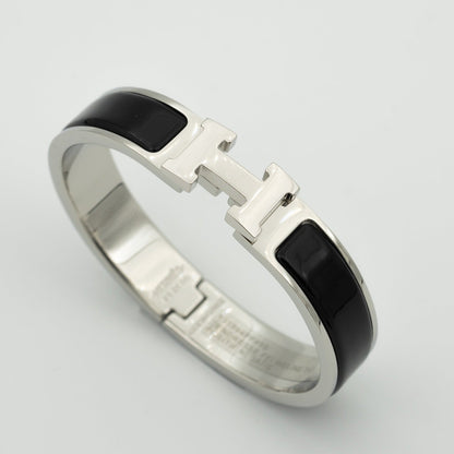 [Polaidi Jewelry]H BLACK BRACELET
