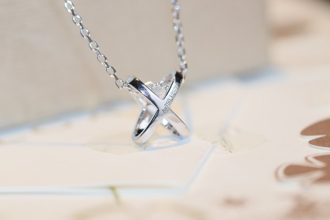 [：Polaidi Jewelry]JEUX DE DIAMOND NECKLACE