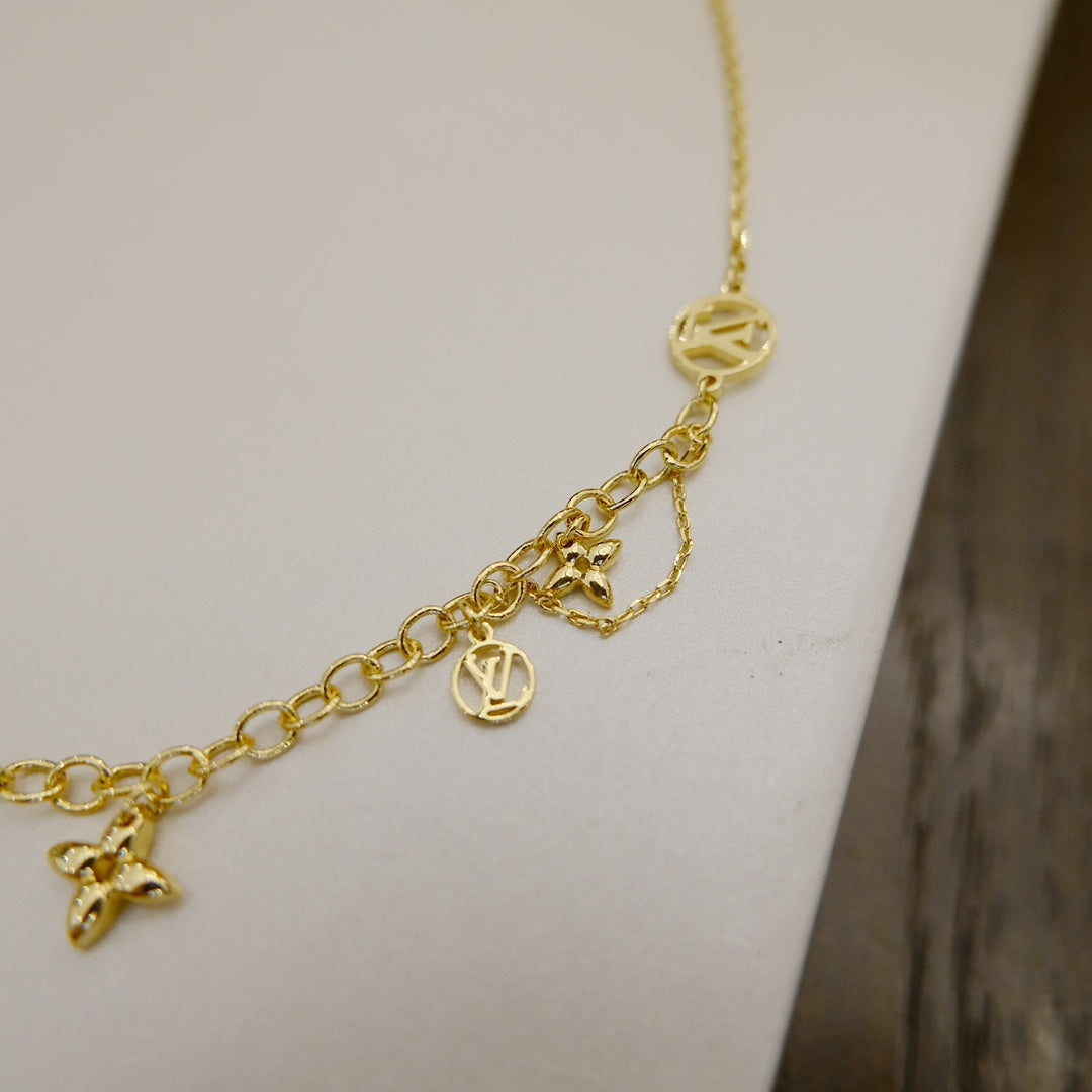 [：Polaidi Jewelry]BLOOMING SUPPLE NECKLACE BRASS